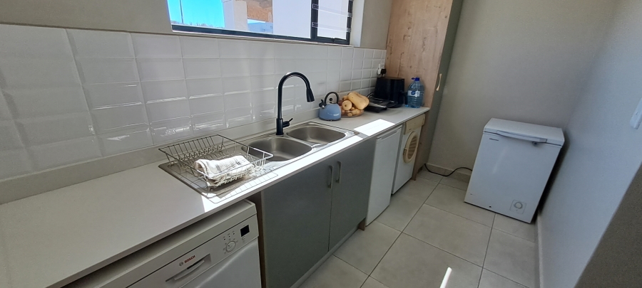 3 Bedroom Property for Sale in Hoogland Western Cape